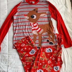 Ladies Rudolph holiday Christmas pajamas 2 piece